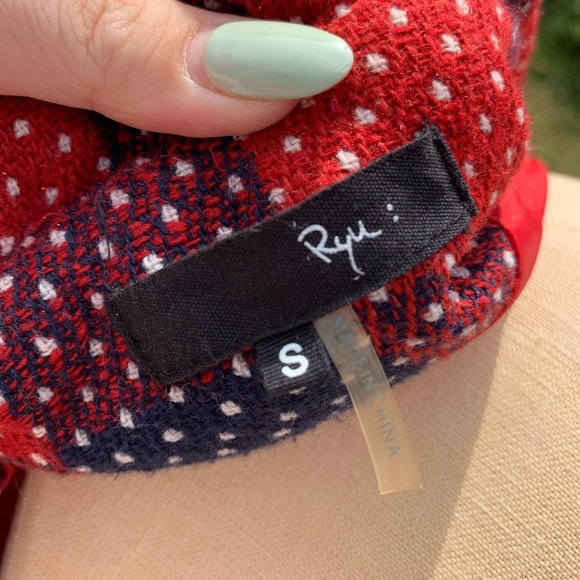 Ryu Cottage-Core Little Red Riding Hood Coat - Picture 14 of 16